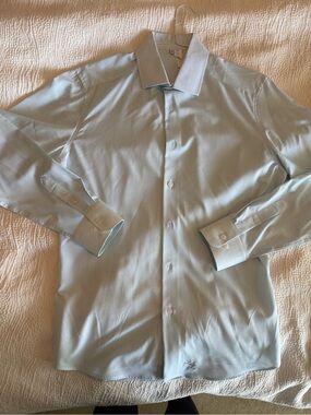 Men's Pale Blue Long-Sleeve Dress Shirt - Classic Point Collar